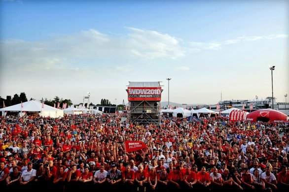 WorldDucatiWeek2012