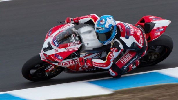 dengiu_test_superbike_2013_phillip_island_19_02_13