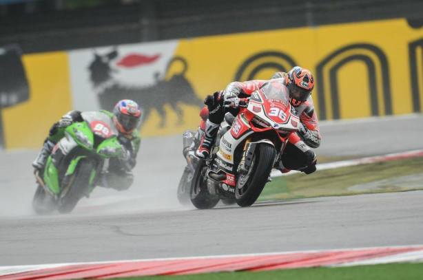 dengiu_stock_1000_ducati_panigale_team_barni_03