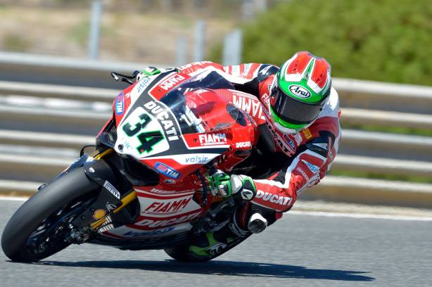 dengiu_superbike_jerez_spagna_2014_prove_libere_1_2_Ducati_superbike_team_davide_giugliano