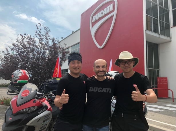 Ken Lu_Ducati China Sales Director__Claudio Domenicali_Ducati CEO__Lv Fei_Founder and CEO of Beijing MOTORWAY_02_UC66637_High.jpg